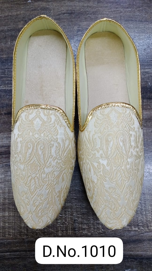 Gold Brocade Mojari Shoes for Men D.No.1010 - Premium Mojadi from dulhanexclusives - Just $50! Shop now at Dulhan Exclusives
