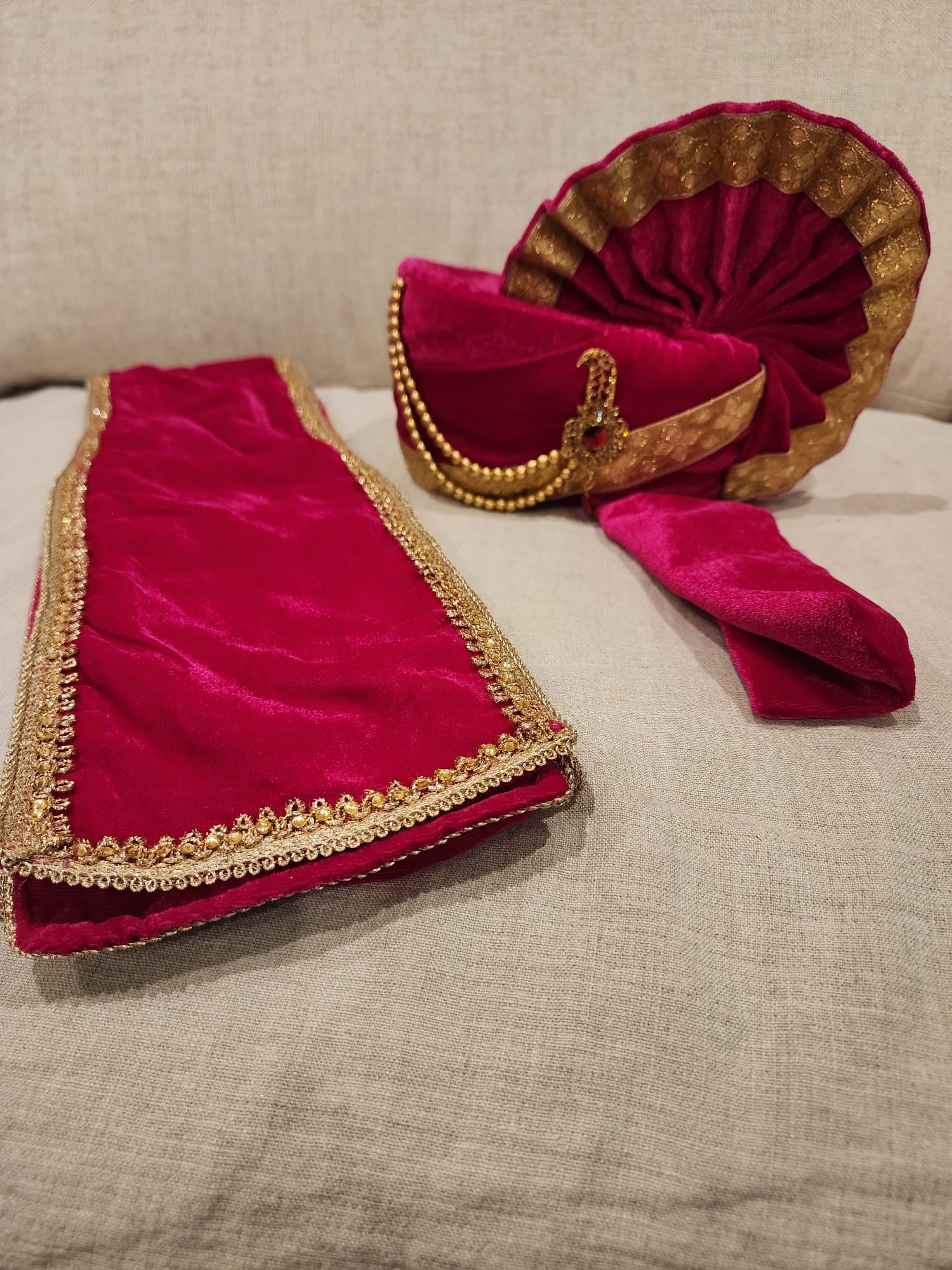 Groom's Premium Pagdi and Scarf Combo For Wedding Fuctions & Barati ( Magenta)