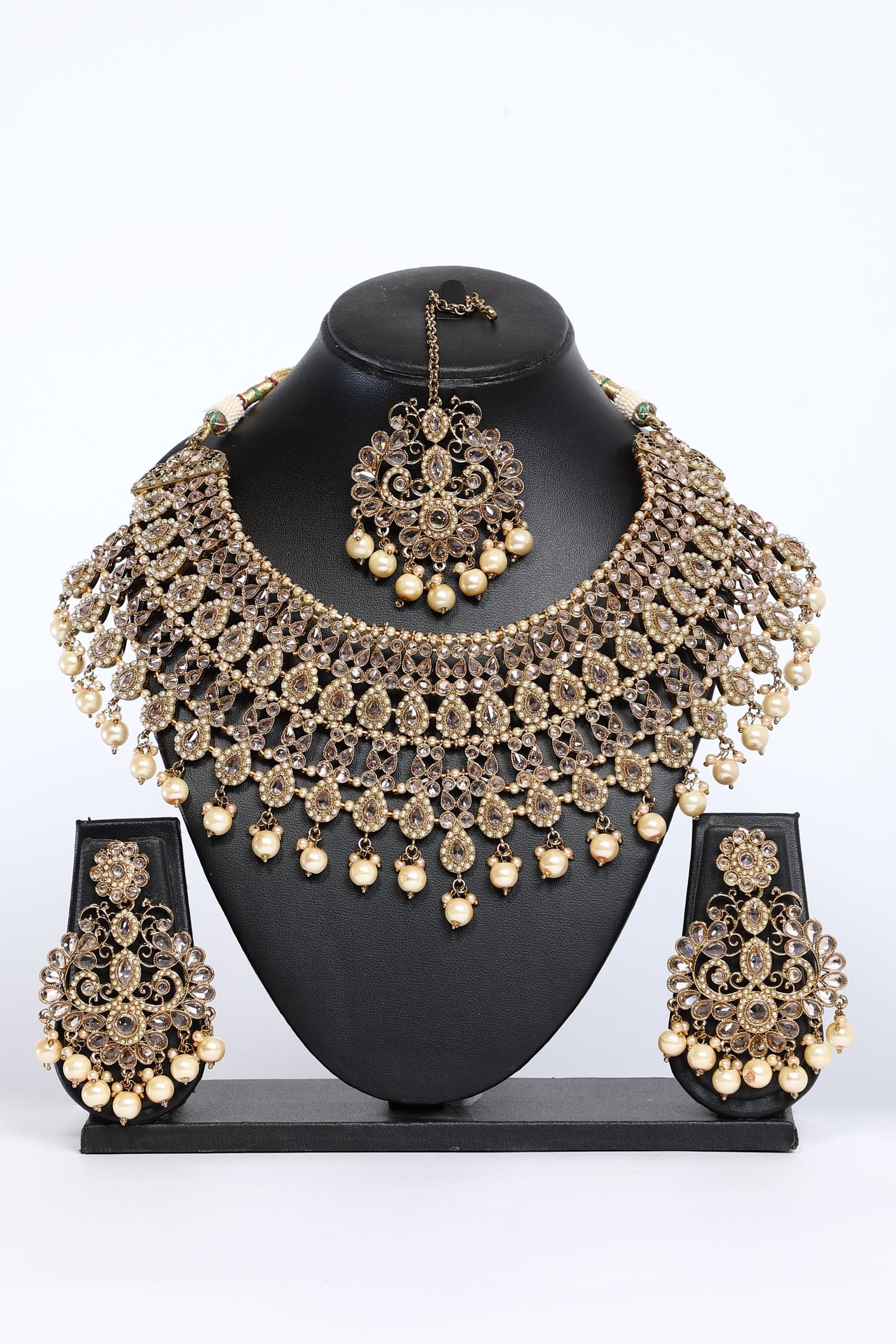 Stone With Pearl Work Necklace Set - 6255