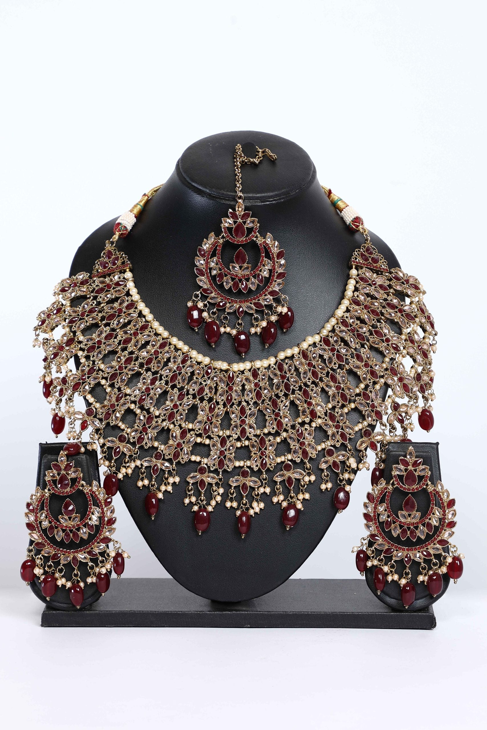 Heavy Jewellery Set For Bridal - 6188