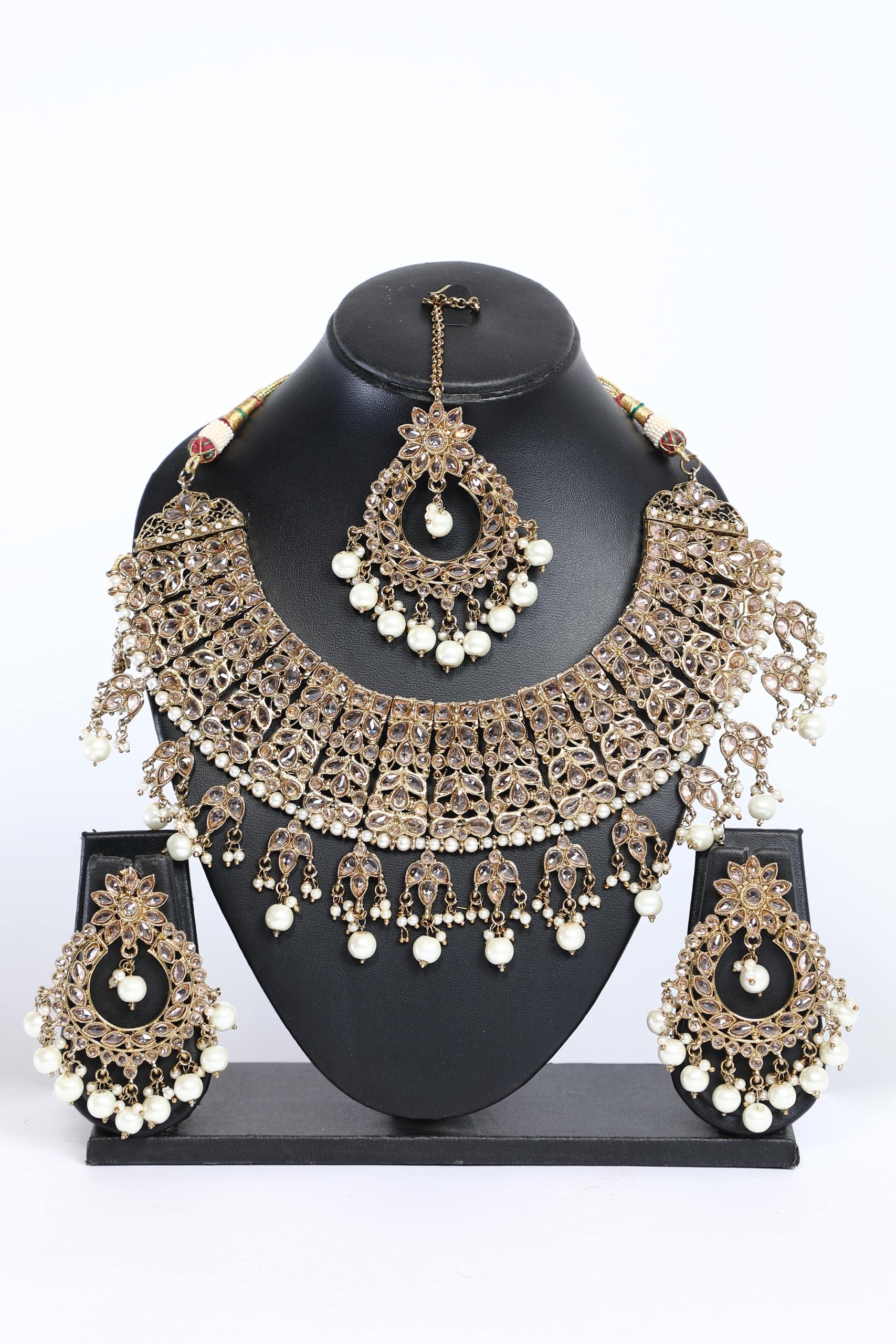 Bridal Embellished Jewellery Set - 6094