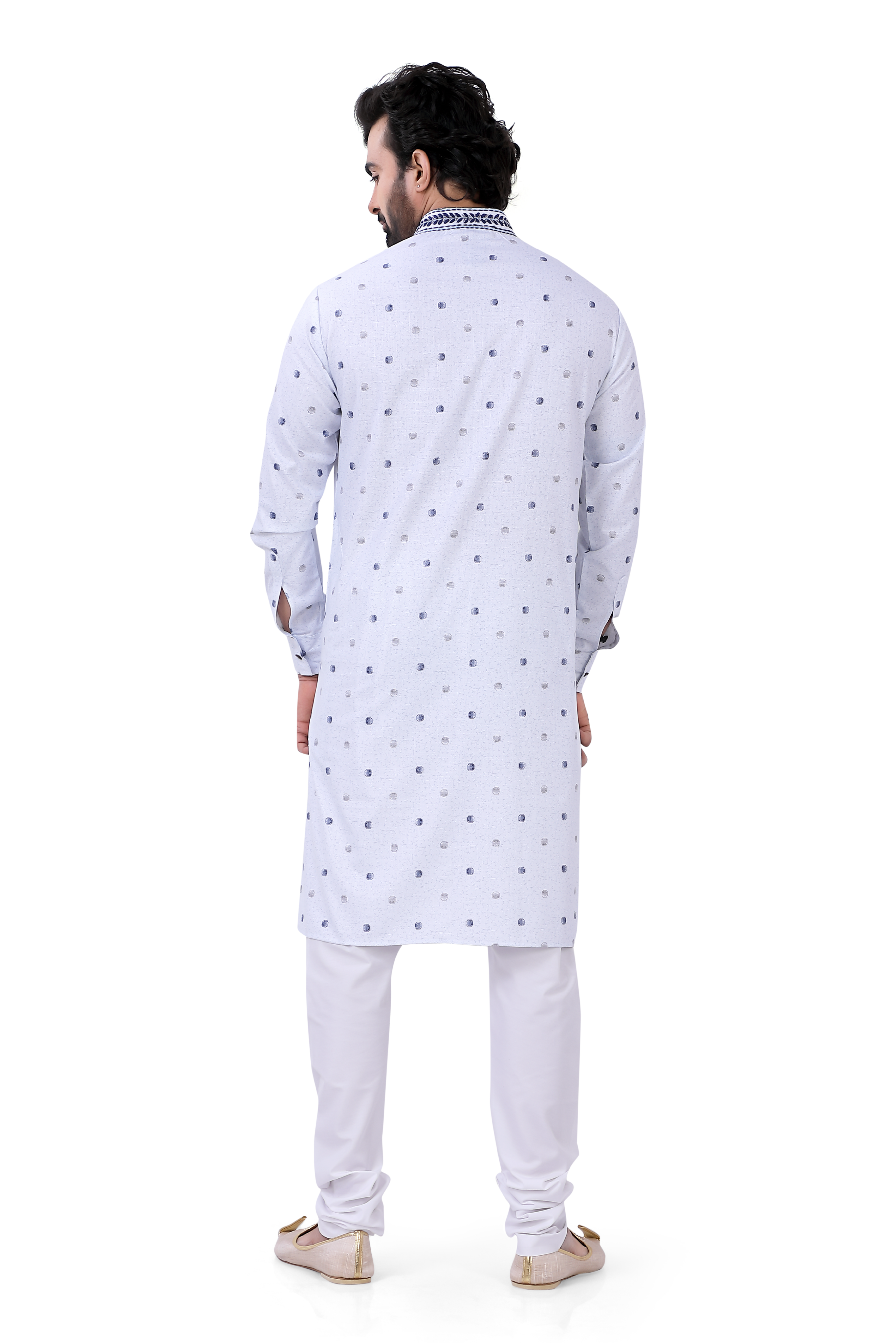 Cotton Printed Kurta and Pajama in white with thread embroidery